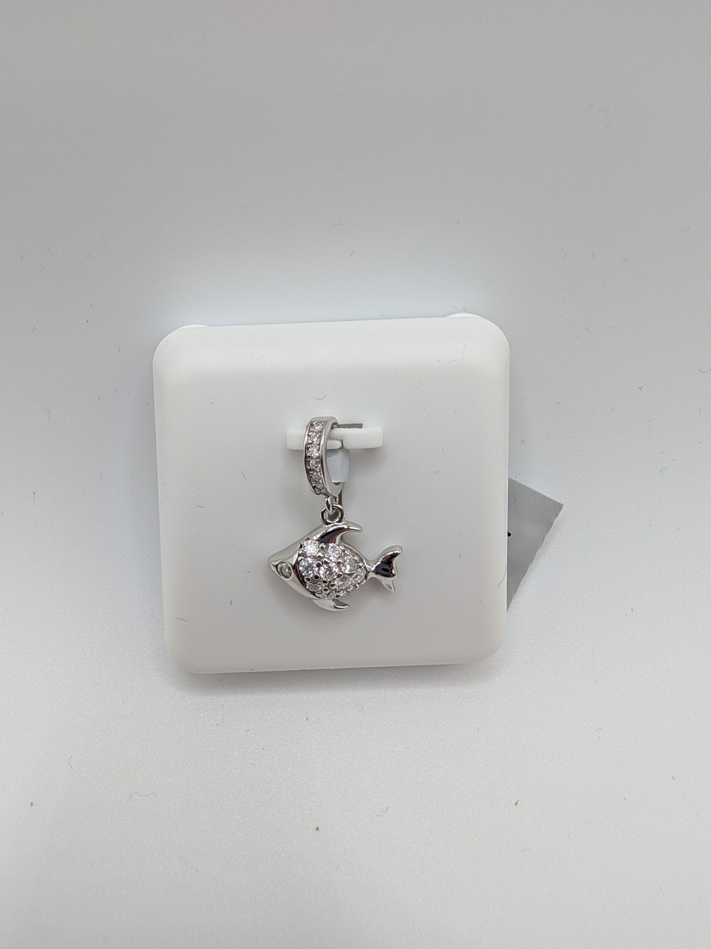 NWT 925 Sterling Silver 1.00 CTW Moissanite Angelfish Charm Pendant